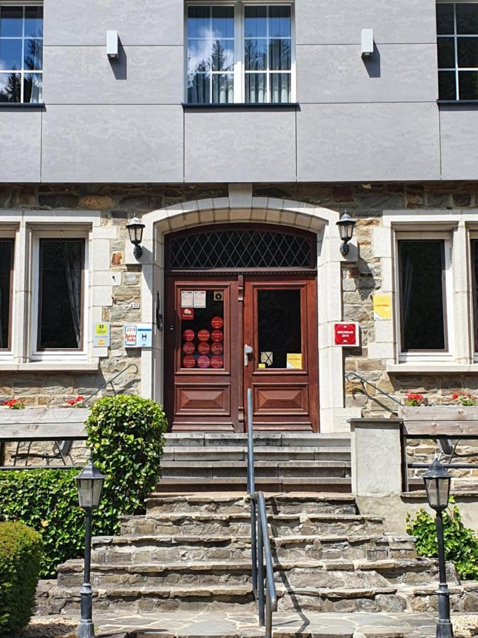 Logis L'Ermitage, Bistrot Des Saveurs Houffalize Exteriér fotografie