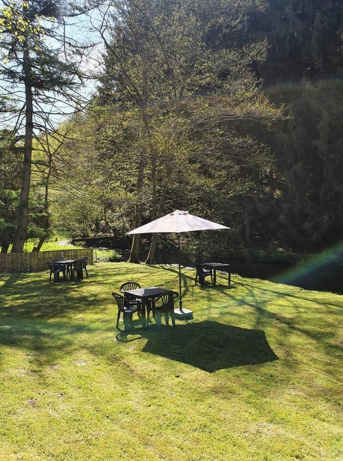 Logis L'Ermitage, Bistrot Des Saveurs Houffalize Exteriér fotografie
