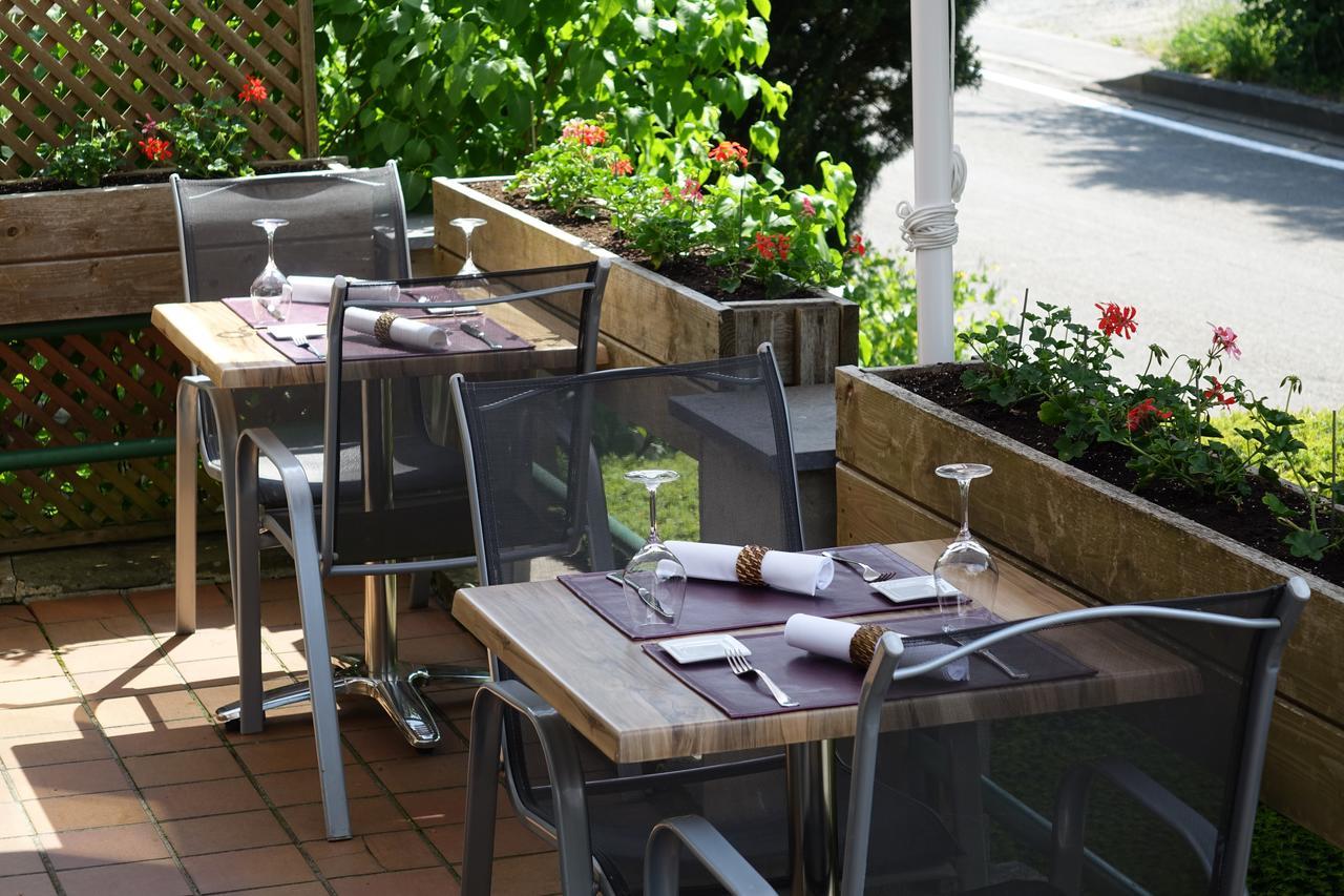 Logis L'Ermitage, Bistrot Des Saveurs Houffalize Exteriér fotografie
